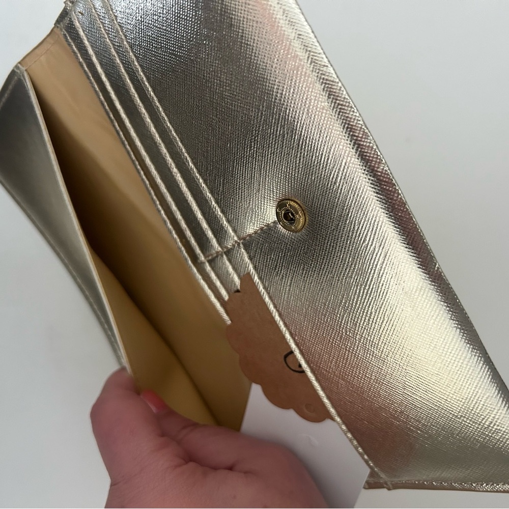 Gold Wallet - Picture 4 of 7